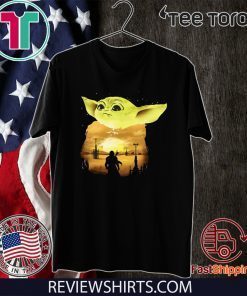 Baby Yoda Sunset Unisex T-Shirt