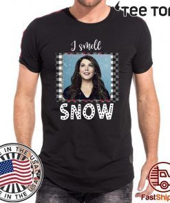 Gilmore Girls Lorelai I Smell Snow Christmas white Offcial T-Shirt