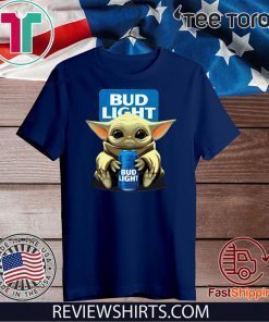 Baby Yoda Hug Bud Light Offcial T-Shirt