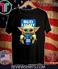 Baby Yoda Hug Bud Light Offcial T-Shirt