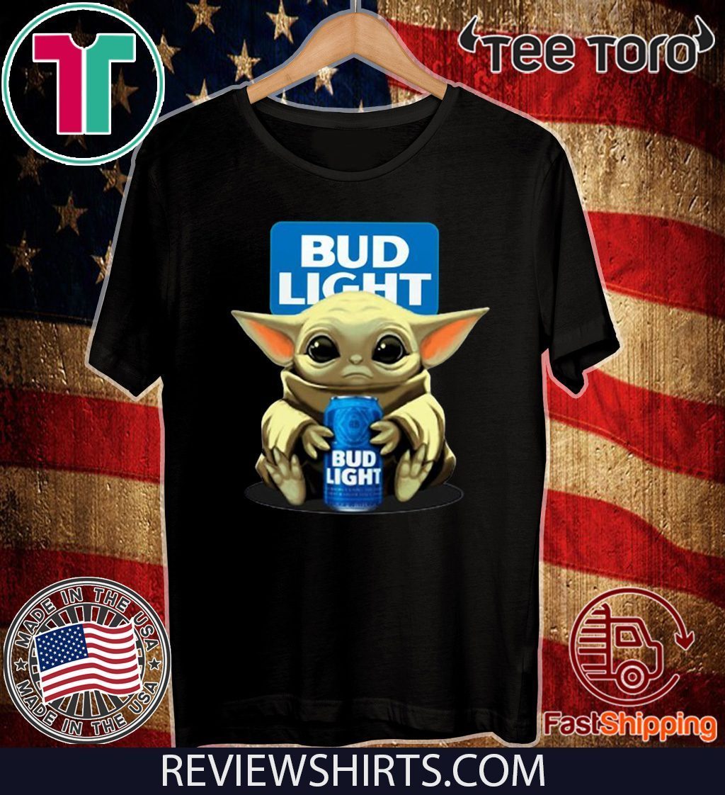 Baby Yoda Hug Bud Light Offcial T-Shirt