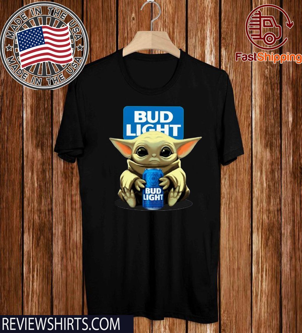 Baby Yoda Hug Bud Light Offcial T-Shirt