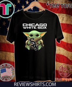 Baby Yoda Hug Chicago White Sox Logo Classic T-Shirt