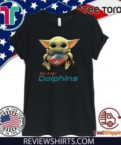 Baby Yoda Hug Miami Dolphins Offcial T-Shirt