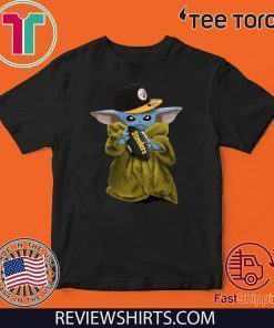 Baby Yoda Hug Steelers For T-Shirt