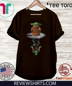 Baby Yoda Water Reflection Piccolo Classic T-Shirt