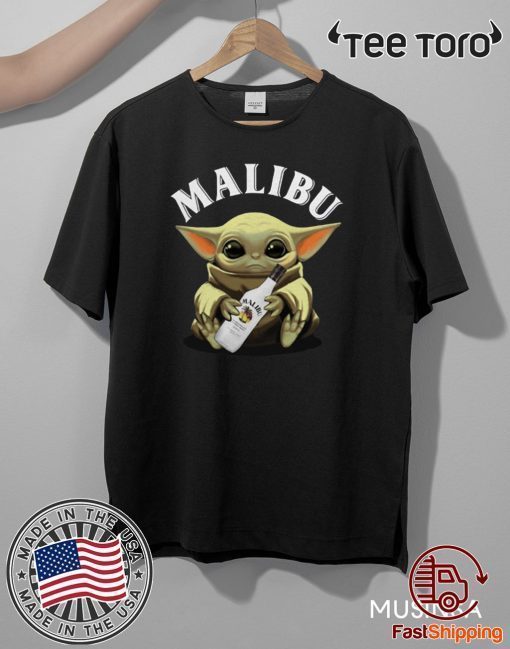 Baby Yoda hug Johnnie Walker Whiskey Offcial T-Shirt