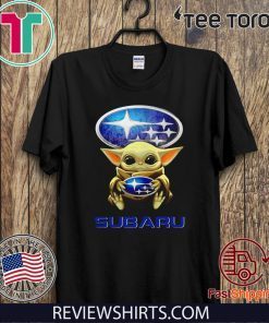 Mens Womens Baby Yoda hugging Subaru T-Shirt