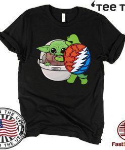 Grateful Dead Turtle Hug Baby Yoda 2019-2020 T-Shirt