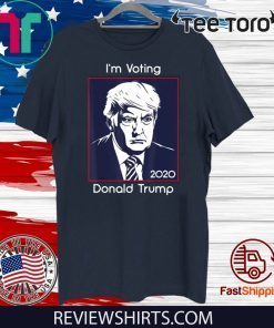 I'm Voting Donald Trump Impeach Impeachment Day Shirt