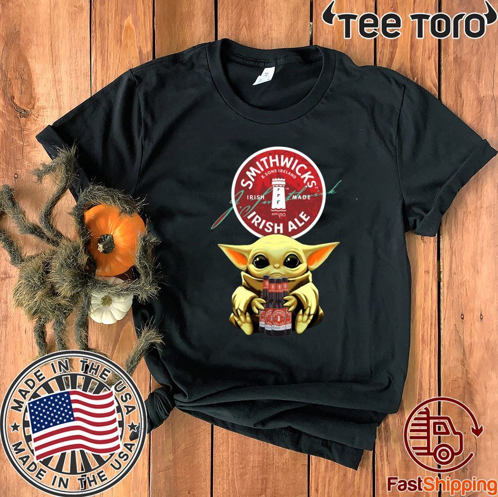 Baby Yoda Hug Smithwick’s Irish Red Beer 2020 T-Shirt