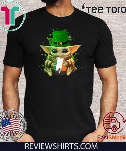 Baby Yoda Hug St Patrick’s Day Official T-Shirt