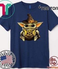 Baby Yoda Hug Star 2020 T-Shirt