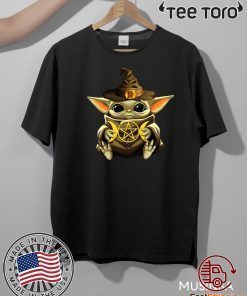 Baby Yoda Hug Star 2020 T-Shirt