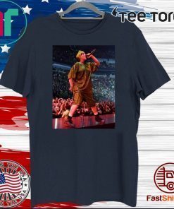 Billie Eilish Taking Off Her T-Shirt