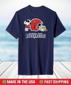 Tampa Bay Buccaneers Snoopy NFL T-Shirt