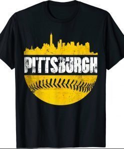 Pittsburgh Baseball Cityscape Distressed Novelty Pirate Gift T-Shirt