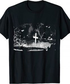 T-Shirt Halloween spooky graveyard bats art print 2021