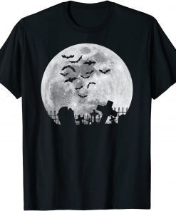 Funny Halloween Full Moon Cemetery Graveyard Spooky Bats Night T-Shirt