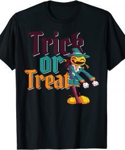 Funny Tricks Or Treat Holloween Dancing T-Shirt