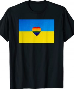 2022 Rainbow Heart Ukrainian Distressed Flag Support Ukraine T-Shirt