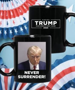 Trump Never Surrender Black Mug