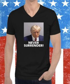 Trump Never Surrender Lady’s Cropped Hoodie Shirt