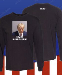 Trump Never Surrender Women’s Heritage Cropped Shirt