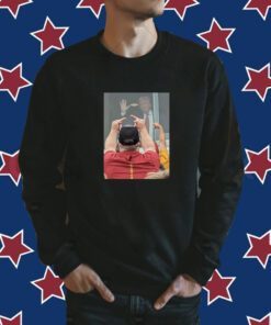 This Picture Of Donald Trump Getting The Middle Finger Shirt