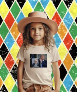 Trump Shows Off Trump Mugshot Never Surrender Women’s Heritage Cropped Shirt