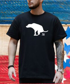 Camiseta Cagando No Comunismo Cachorro Defecando Estampa Tee Shirt