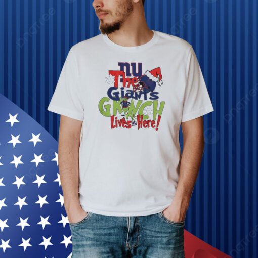 The New York Giants x Grinch Lives Here Christmas shirt