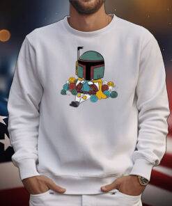 A knitting Boba Fett T-Shirt