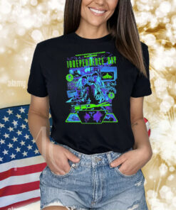 Independence Day 4 The Question Of Whether Or Not We Are Alone In The Universe Has Been Answered Checkmate Shirt