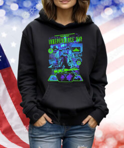 Independence Day 4 The Question Of Whether Or Not We Are Alone In The Universe Has Been Answered Checkmate Shirt